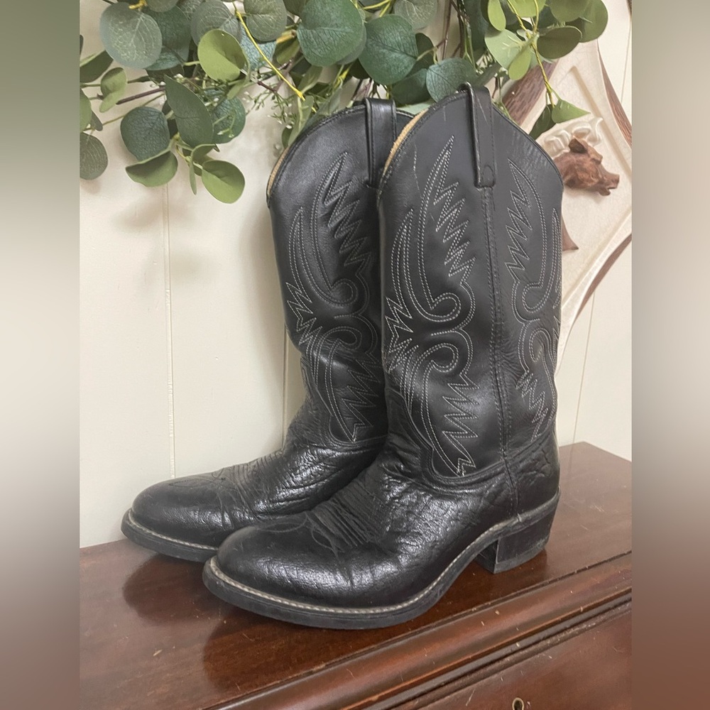 Vtg Men’s 9.5 Justin? Tony Lama? Western Black  Leather Gothic cowboy boots USA